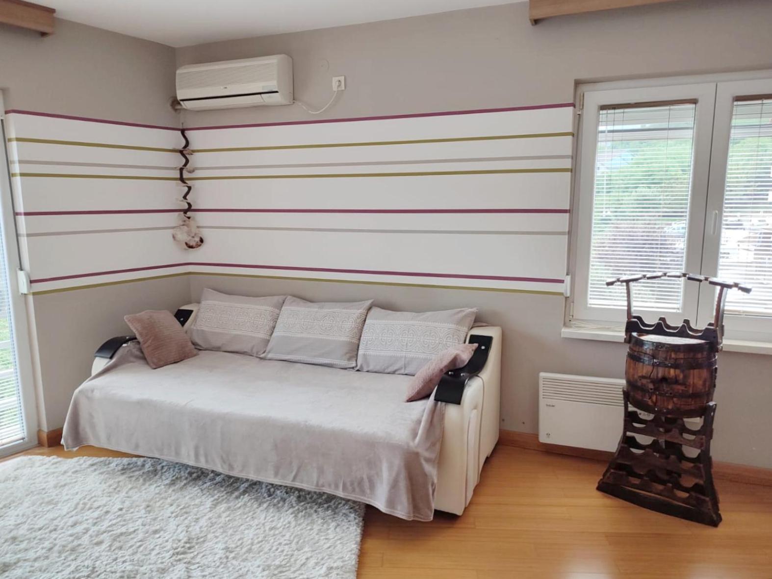 Apartman Lux Sneznik Vrnjačka Banja Zewnętrze zdjęcie